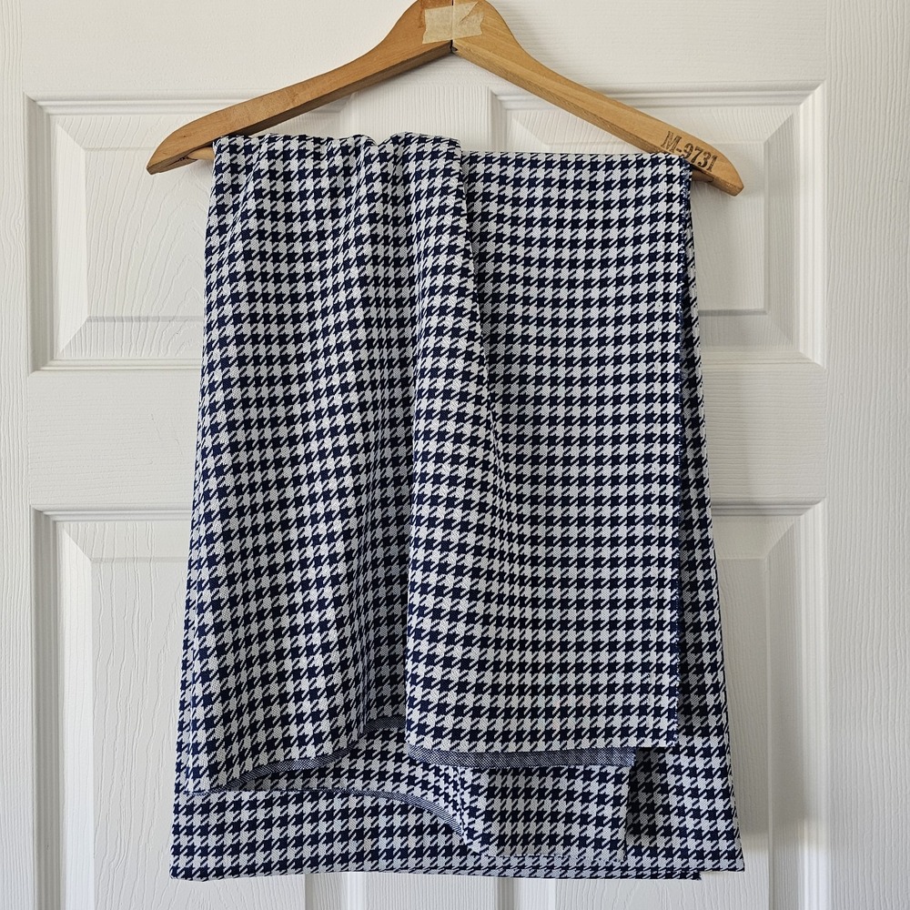 1970s Vintage Polyester Houndstooth Navy White Fabric 2+ Yards